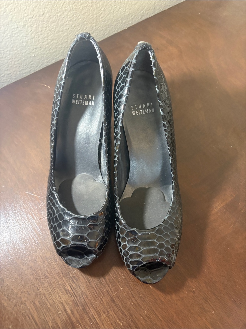 Stuart Weitzman Black Snake-Embossed Peep-Toe Heels size 7